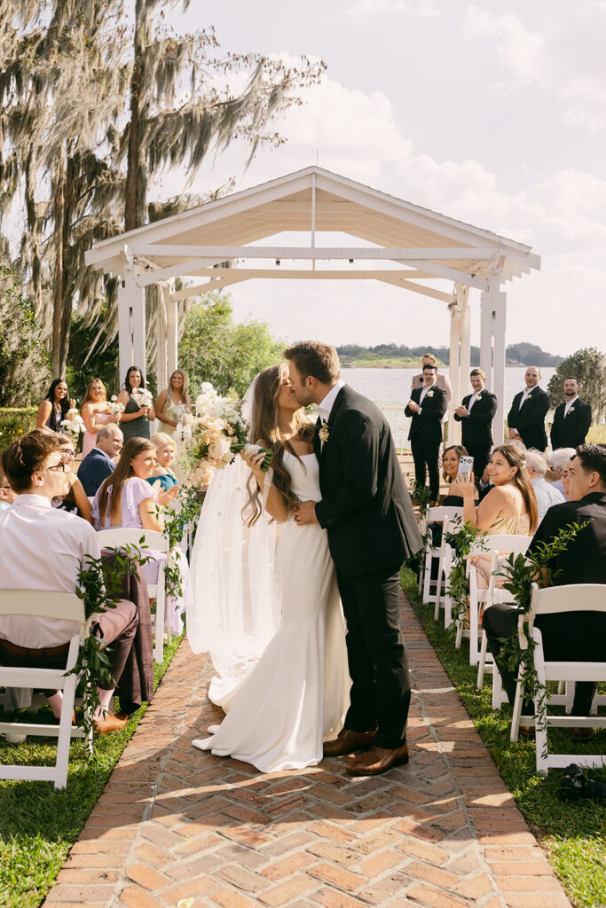 Orlando Wedding, Orlando Weddings, Orlando Wedding Planner, Cypress Grove Estate House, Cypress Grove, Orlando Weddings, Tampa Wedding Planner, Tampa Wedding Coordinator, Tampa Wedding Venue, Florida Wedding Planner, Wedding Venue Map